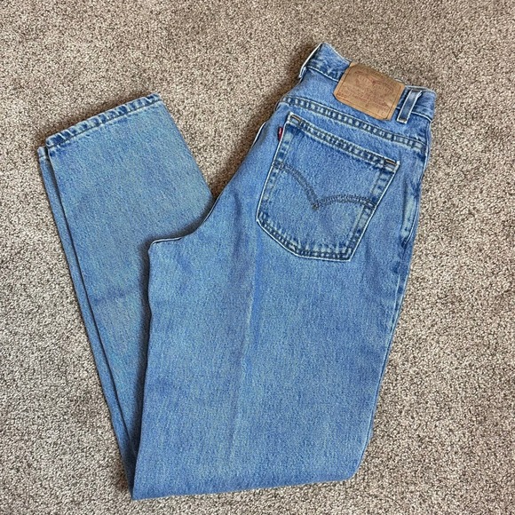 Vintage Levi's 550 Relaxed Fit Women's Jeans Size 12 Misses Long Blue Denim - Picture 1 of 9